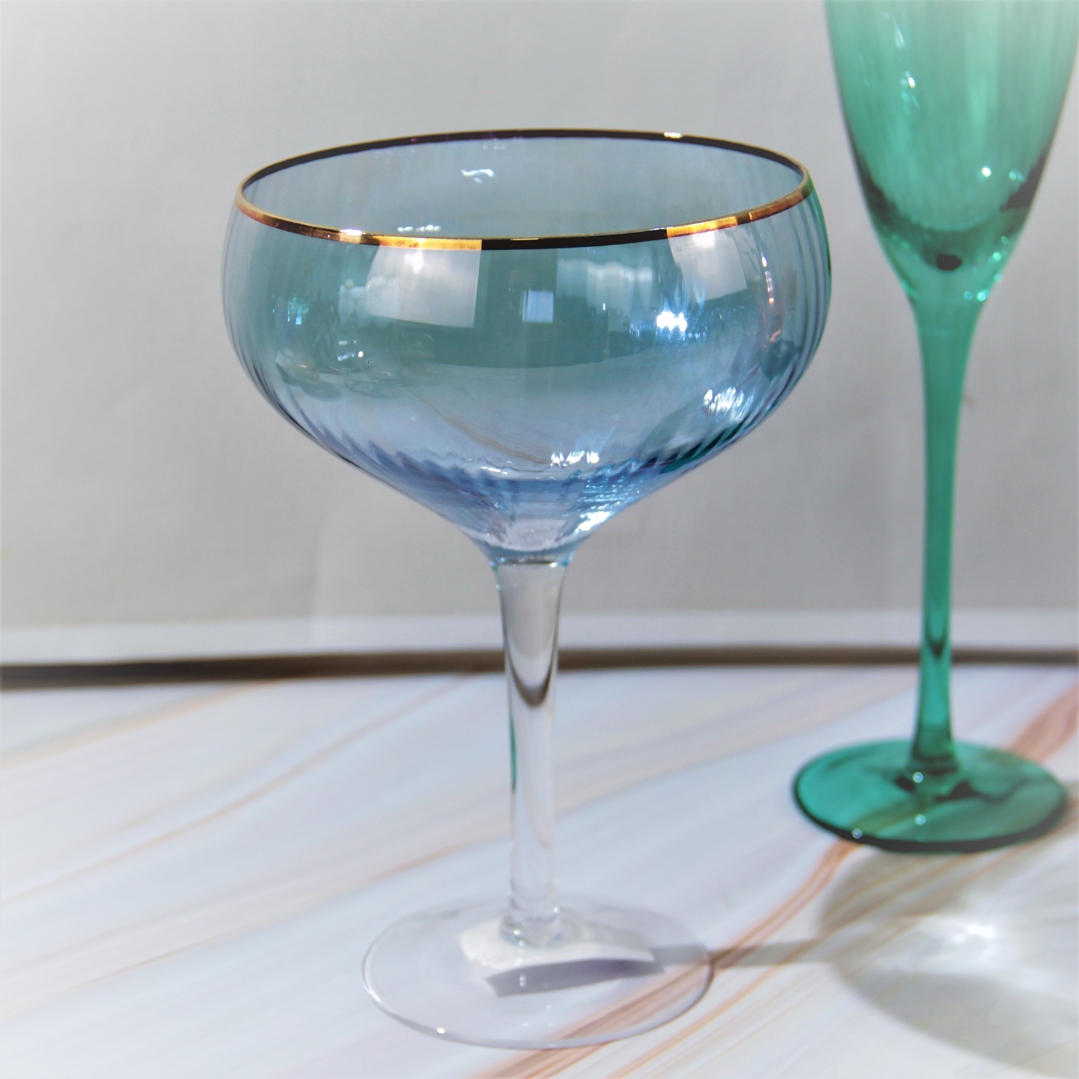 Unique Colored Glass Crystal martini Cocktail Glasses for Party CXW296