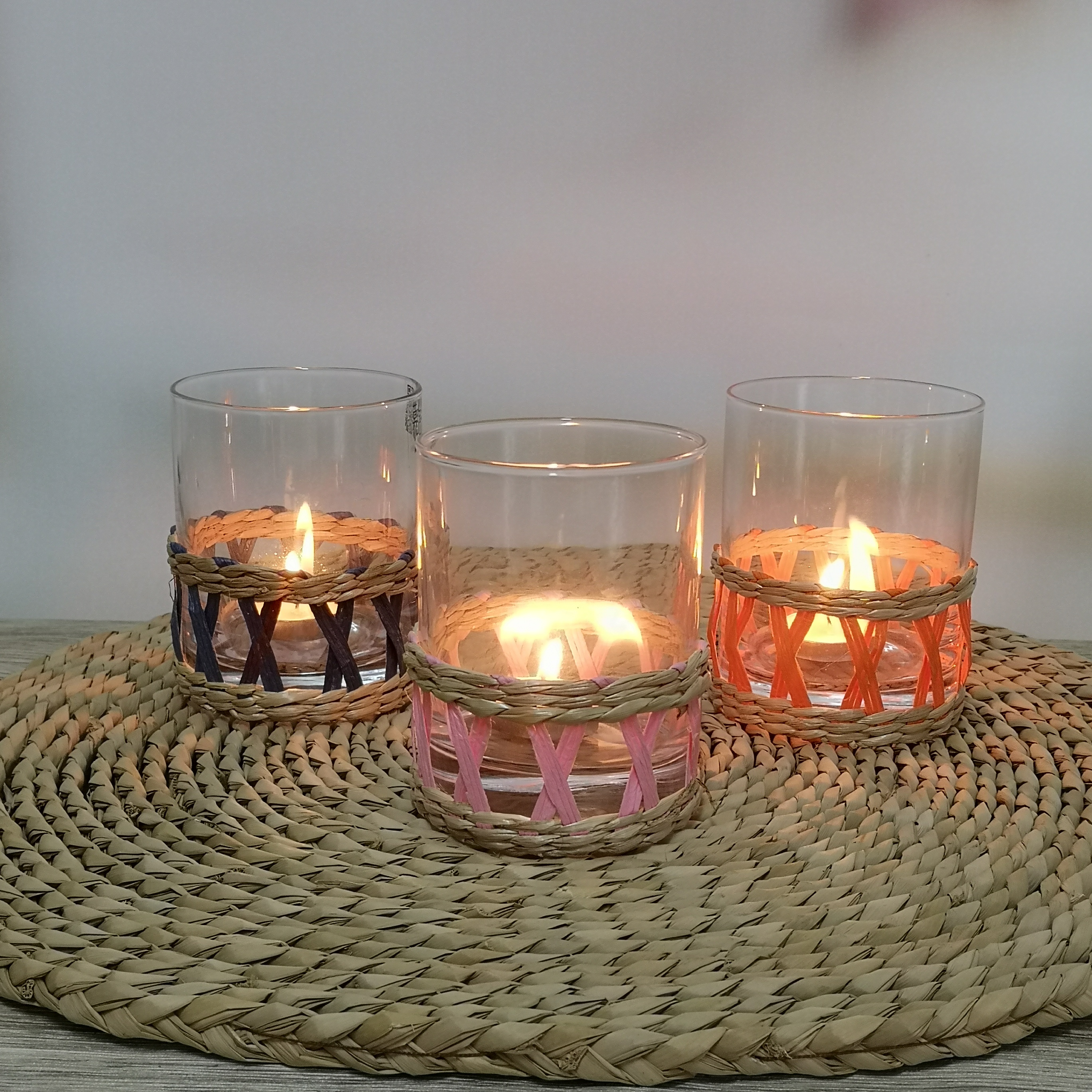 Rattan Plaited Decorative Glass Candle Holder Lanterns & Candle Jars BZ022	